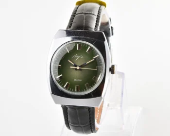 Vintage Soviet Luch mechanical wristwatch