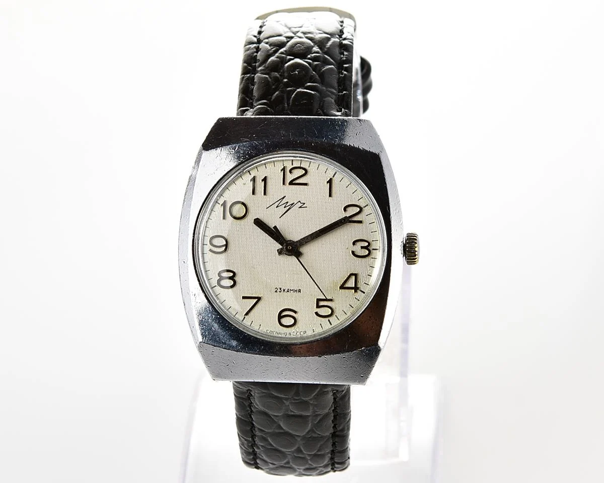 Soviet vintage mechanical watch Luch