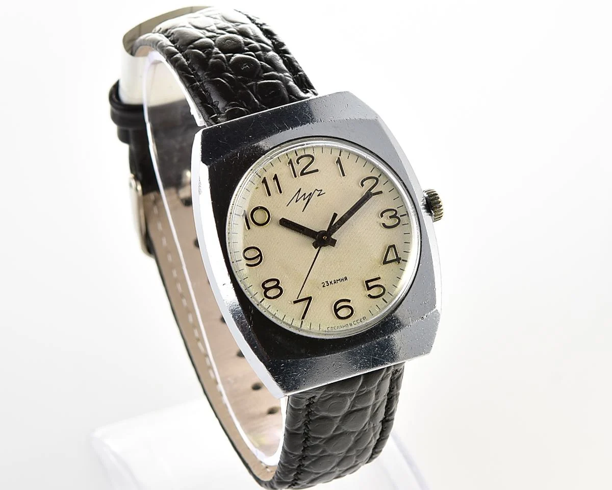Soviet vintage mechanical watch Luch