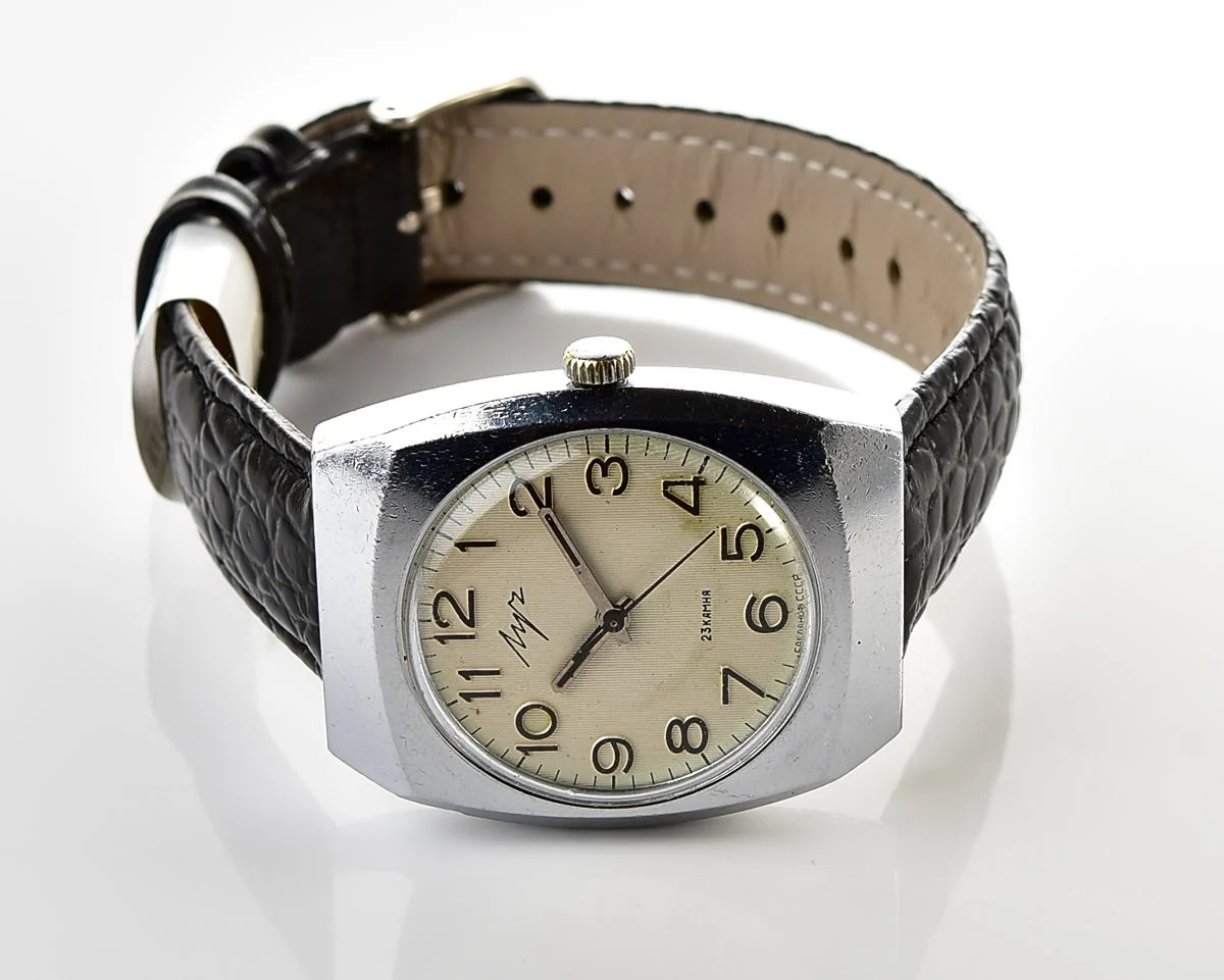 Soviet vintage mechanical watch Luch