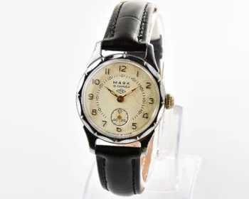 Vintage Soviet Mayak mechanical watch