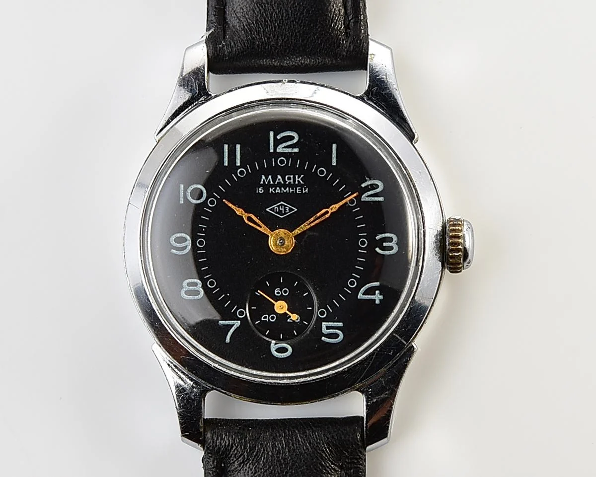 Vintage Soviet Mayak mechanical watch