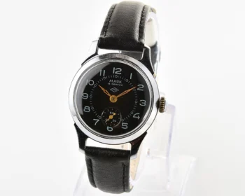 Vintage Soviet Mayak mechanical watch