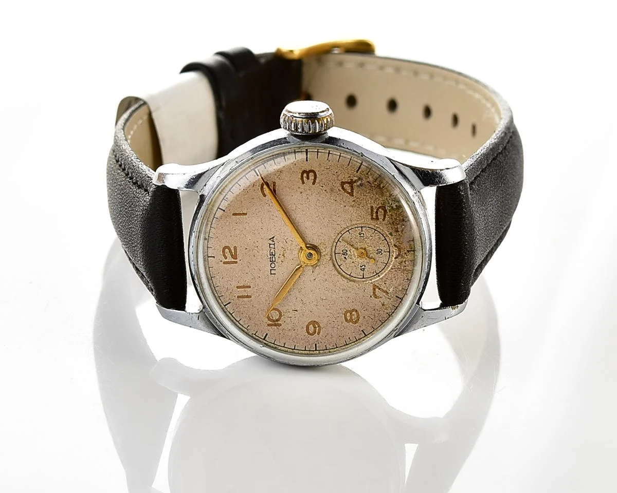 Soviet Pobeda "34-K" in uncommon hermetic case - the actual first watch in space!