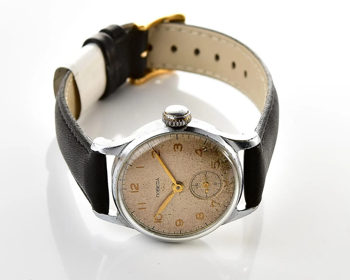 Soviet Pobeda "34-K" in uncommon hermetic case - the actual first watch in space!
