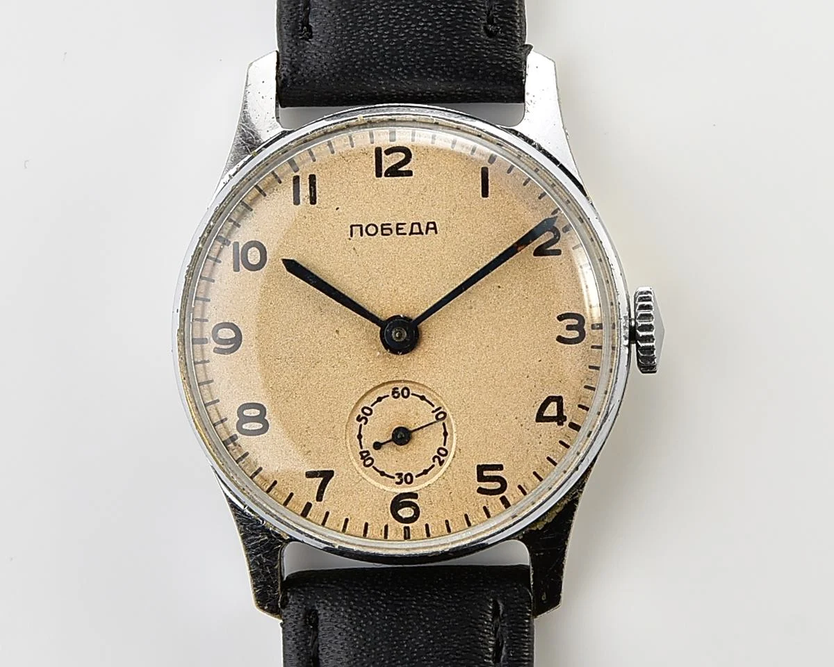 Soviet mechanical Pobeda watch, ChChZ, 3rd quarter of 1955