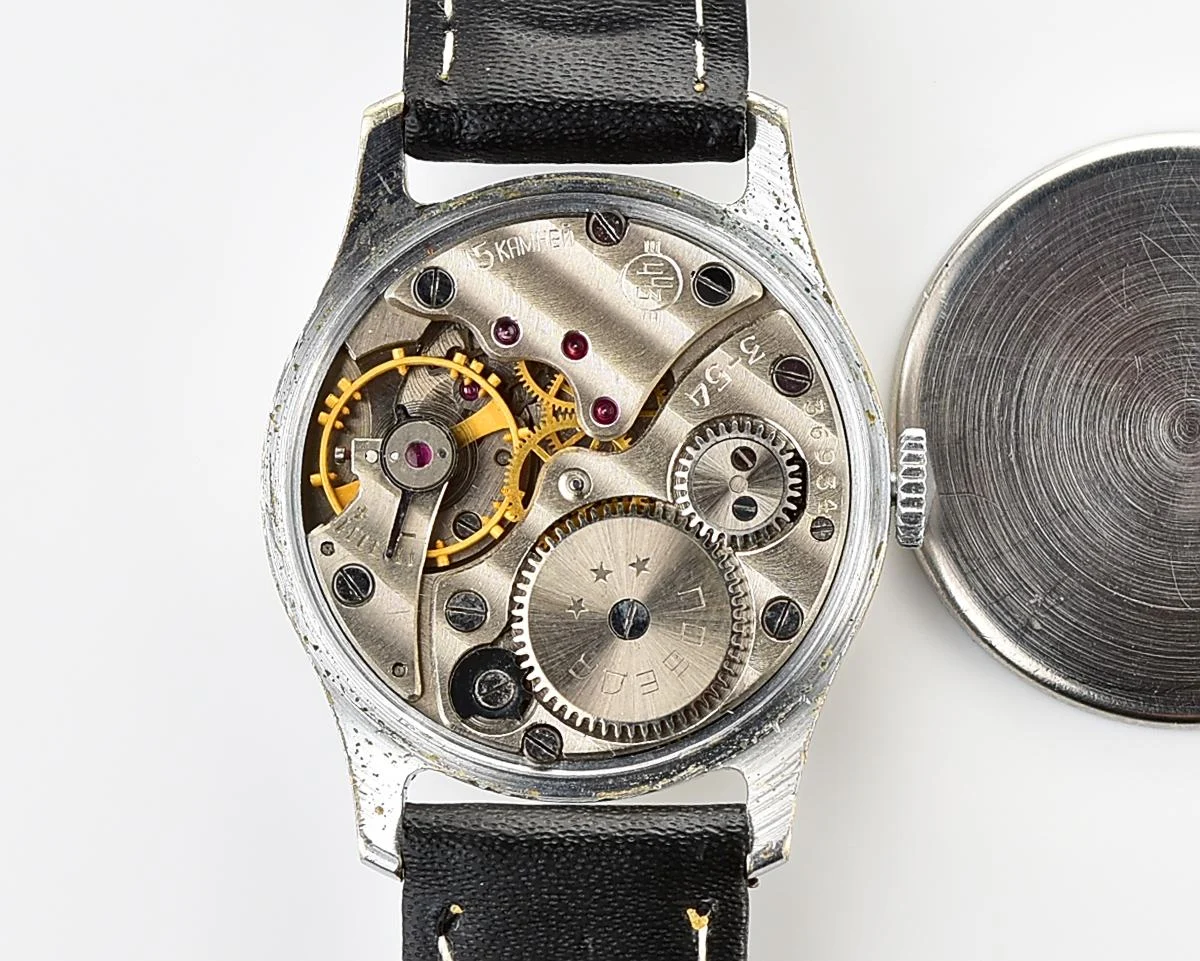 Soviet mechanical Pobeda watch, ChChZ, 3rd quarter of 1955