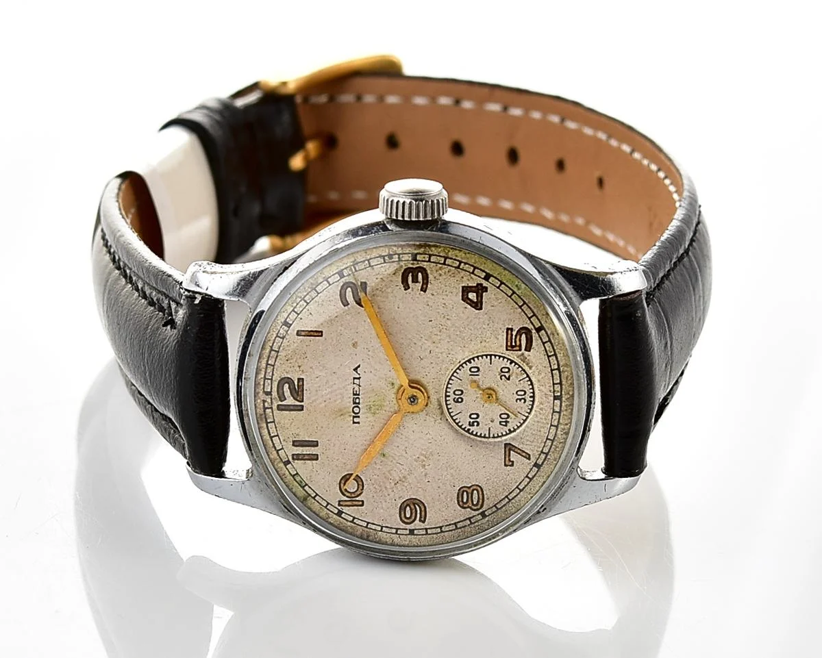 Soviet mechanical Pobeda watch in "hermetic" case, PChZ, from 1950s