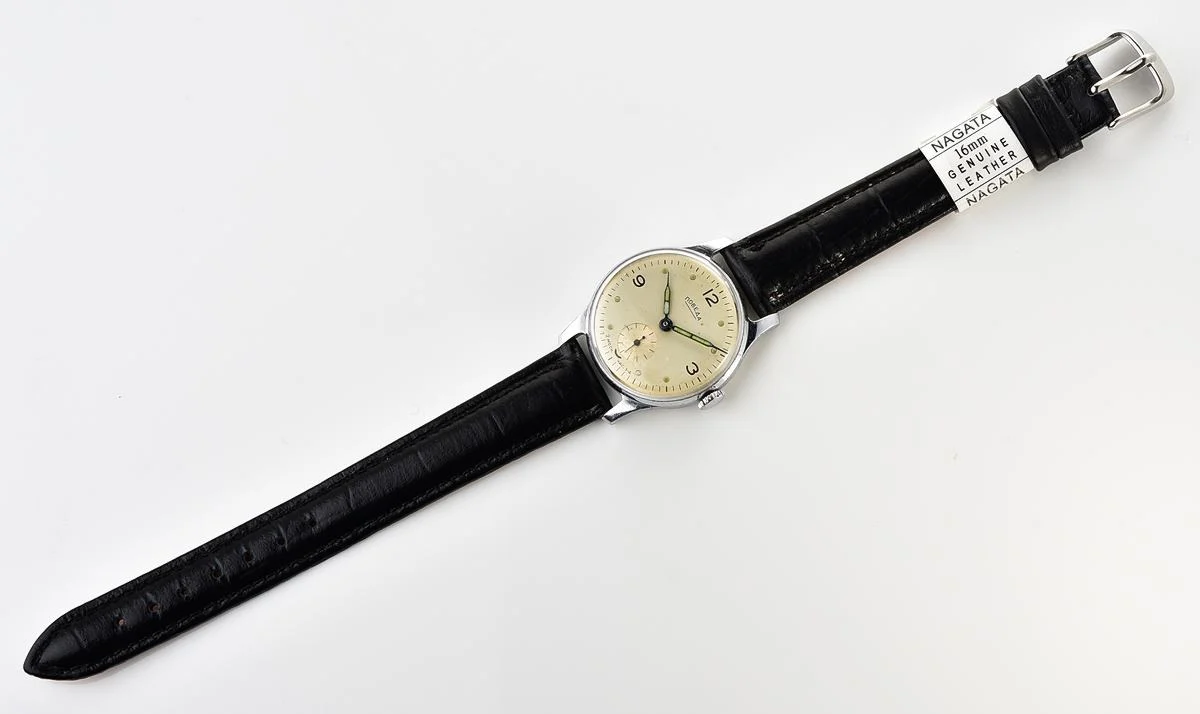 Excellent vintage Soviet mechanical Pobeda watch, 2MChZ from 4th quarter 1957!