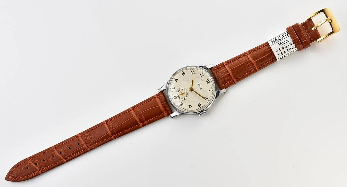 Vintage Soviet mechanical Pobeda watch, 2MChZ from the 3rd quarter 1958