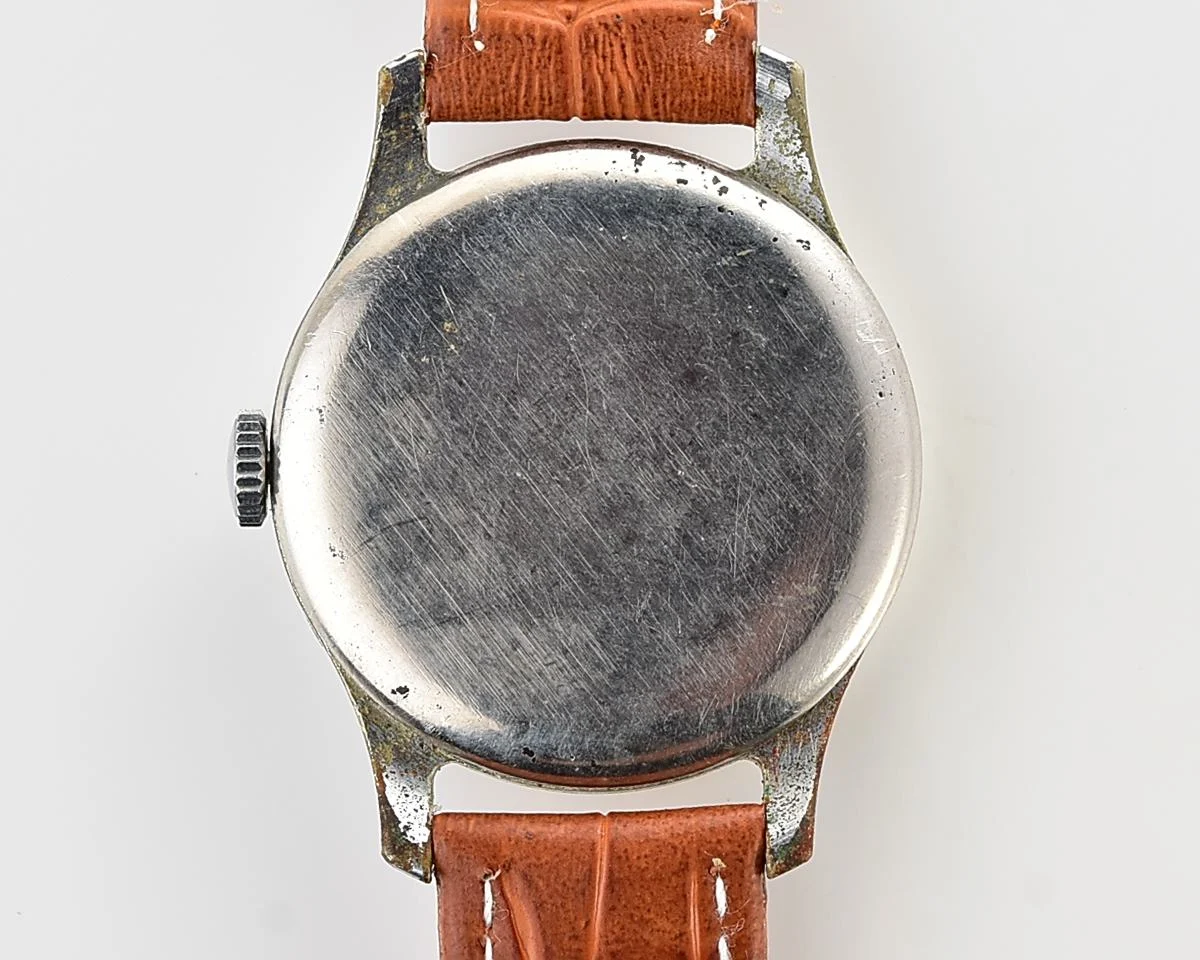 Vintage Soviet mechanical Pobeda watch, 2MChZ from the 3rd quarter 1958