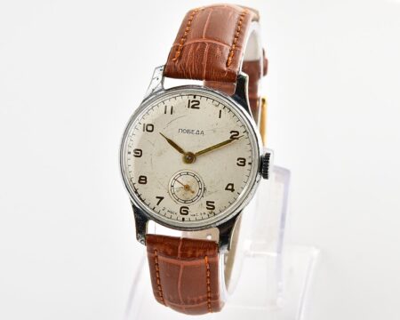 Vintage soviet mechanical POBEDA watch, 2MChZ from the 3rd quarter 1958