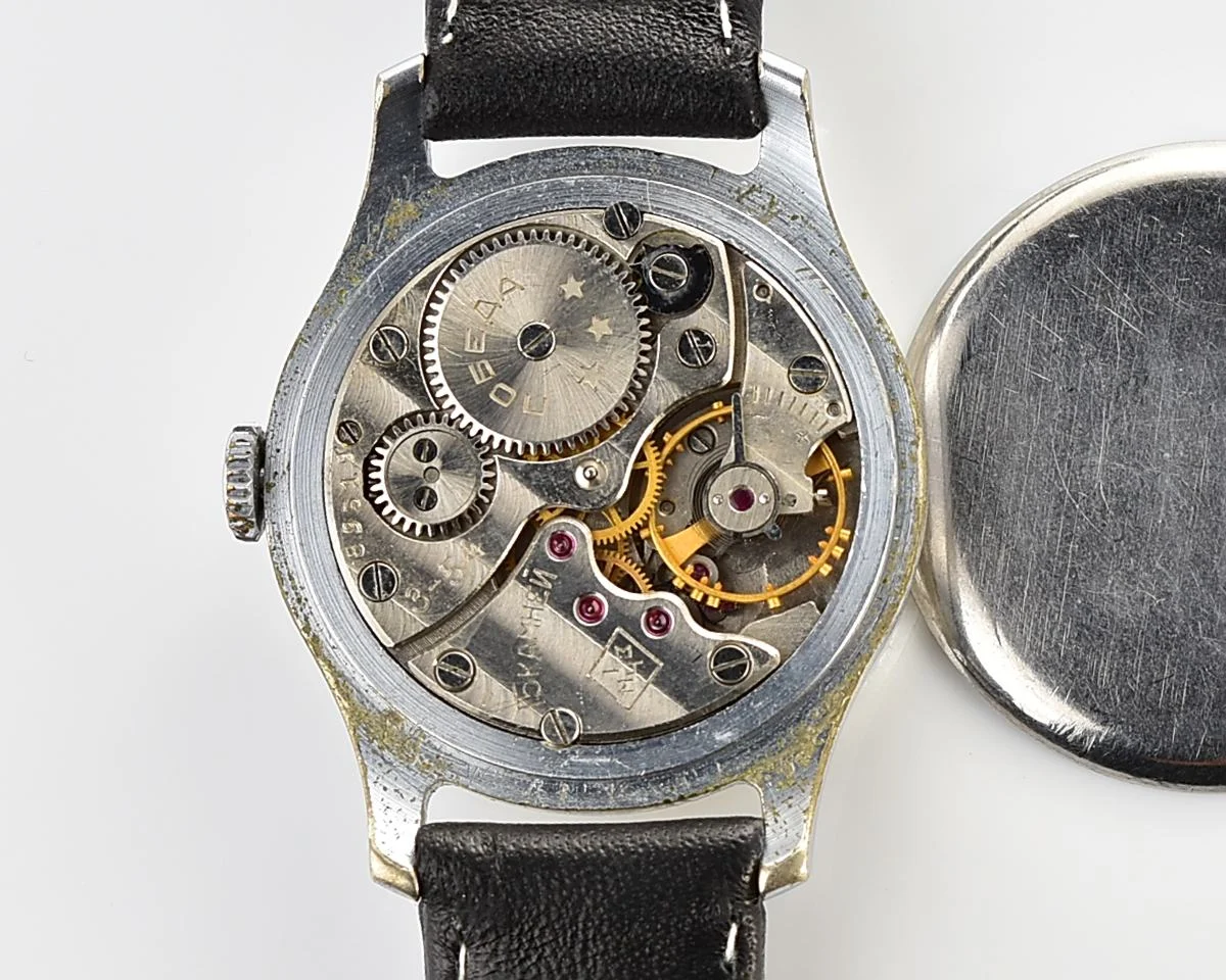 Excellent vintage Soviet mechanical Pobeda, 1MChZ, 3rd quarter of 1954!