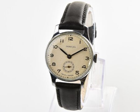 Excellent vintage soviet mechanical POBEDA, 1MChZ, 3rd quarter of 1954!