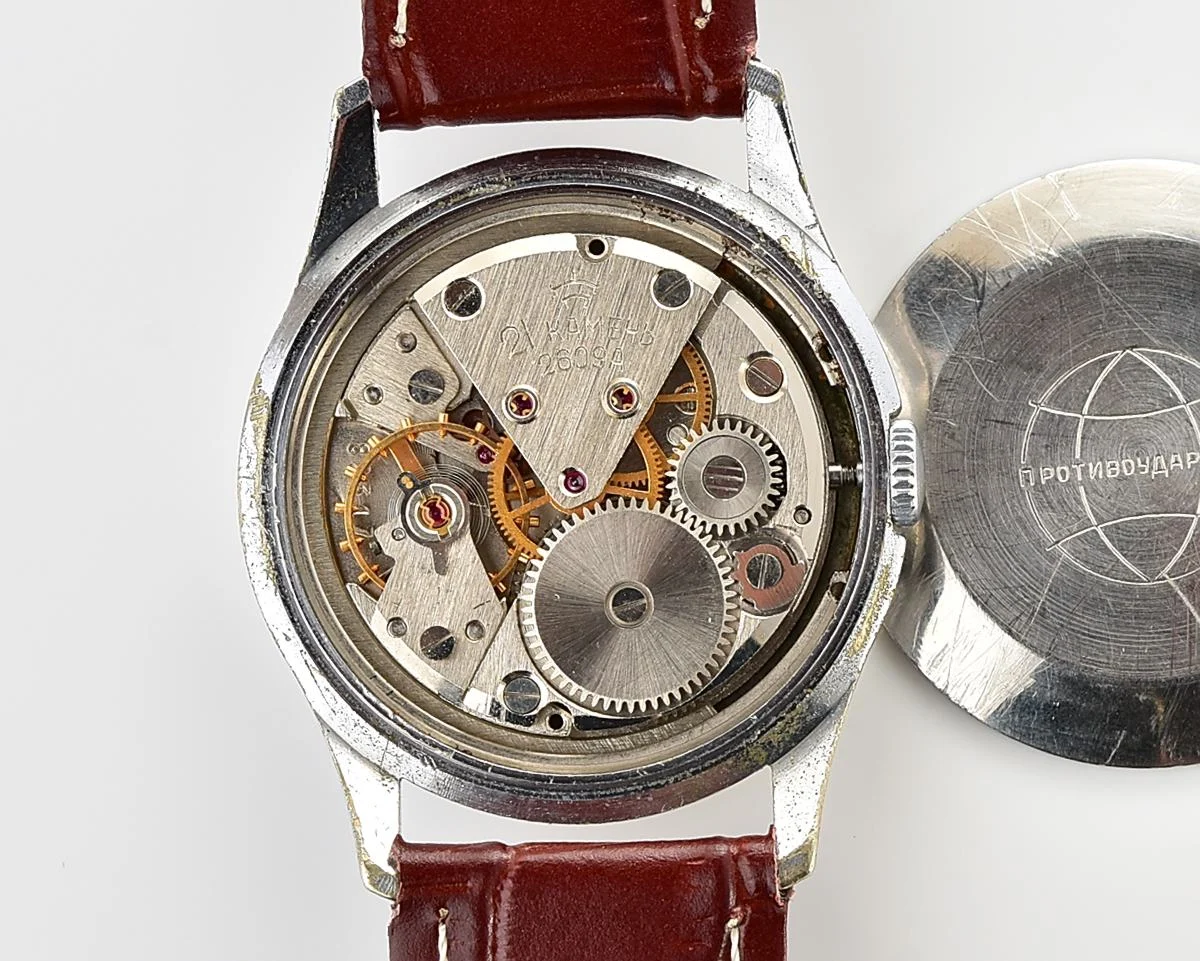 Excellent Soviet Raketa Baltica vintage mechanical watch