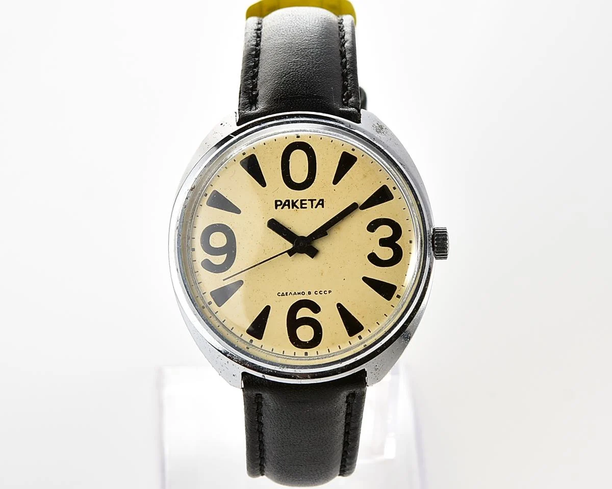 Soviet mechanical Raketa wristwatch "Big Zero"