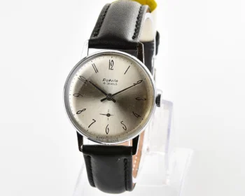 Vintage Soviet Raketa mechanical watch