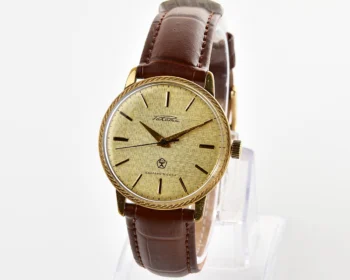 Soviet Raketa vintage mechanical gold-plated watch with beautiful textured dial