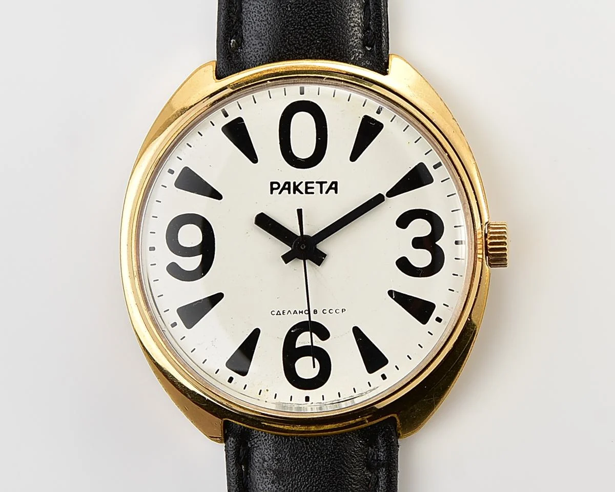 Soviet mechanical gold-plated watch Raketa "big zero"
