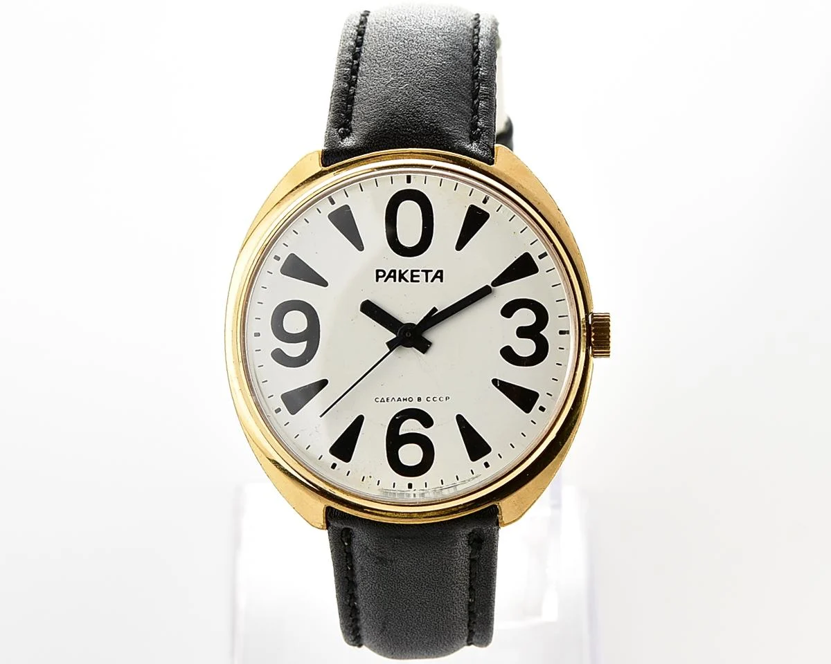 Soviet mechanical gold-plated watch Raketa "big zero"