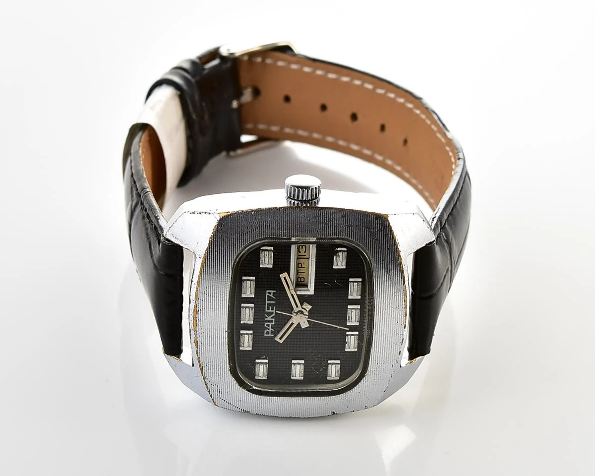 Raketa "TV" - massive Soviet mechanical watch