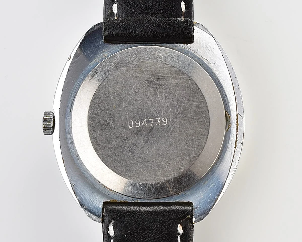 Large vintage Raketa mechanical watch