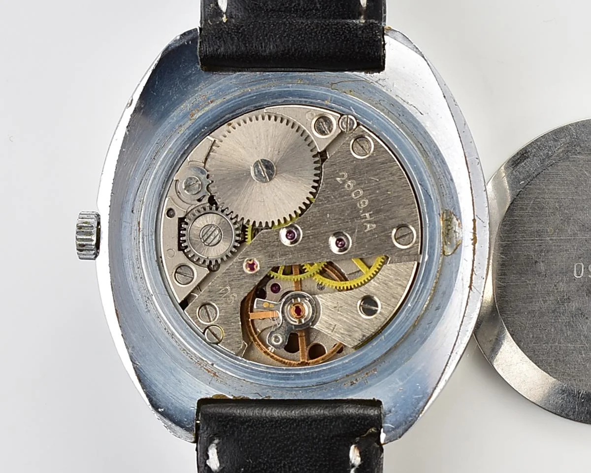 Large vintage Raketa mechanical watch