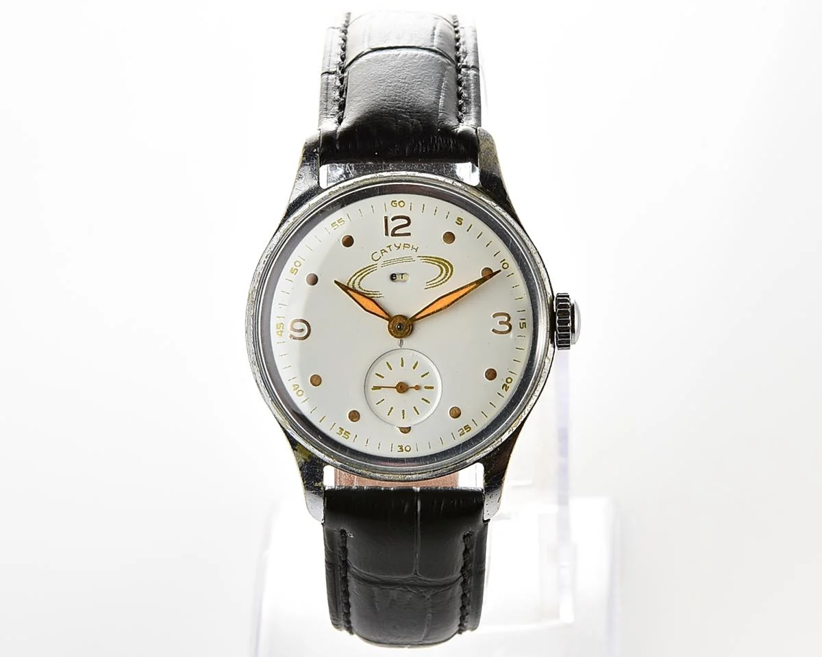 Rare! Vintage Soviet Saturn mechanical watch from the 1950s