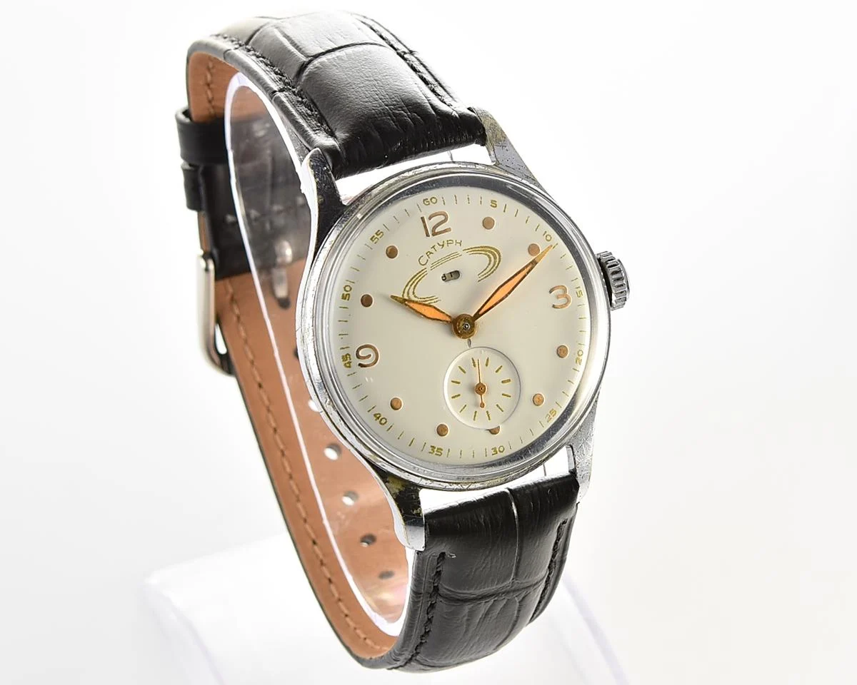 Rare! Vintage Soviet Saturn mechanical watch from the 1950s