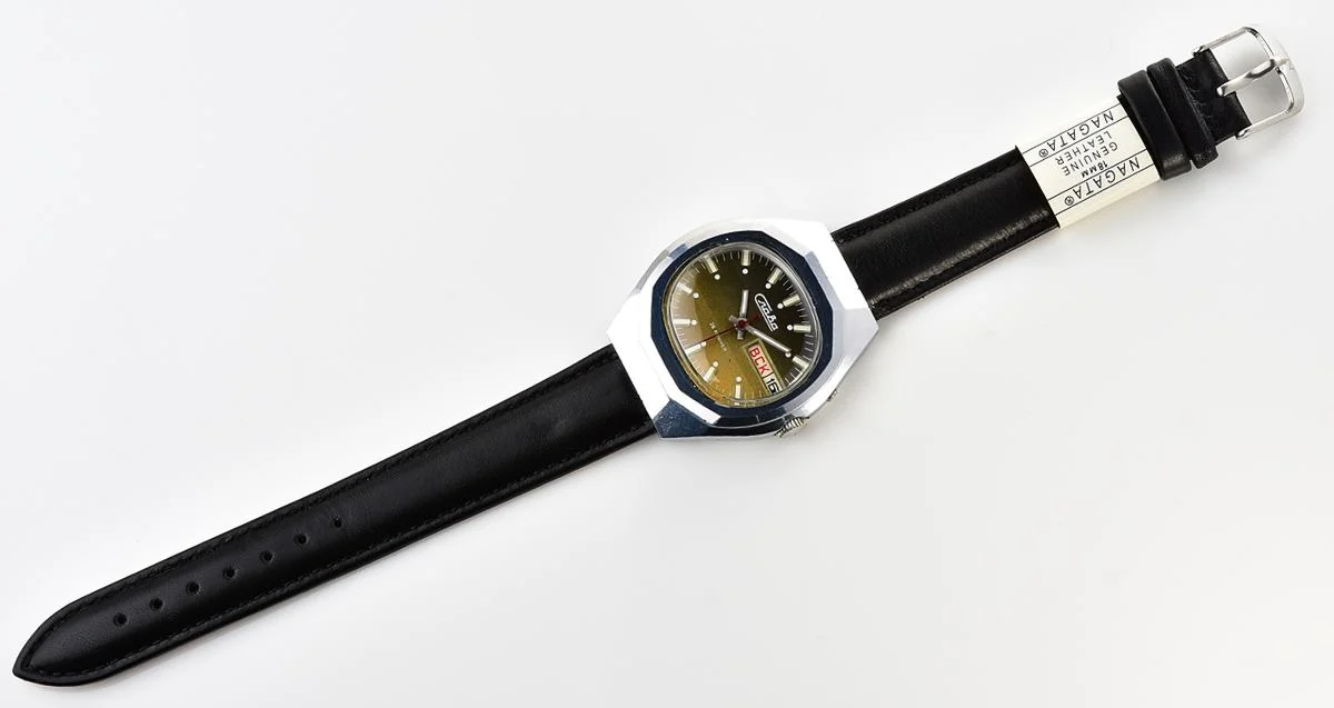 Slava Soviet mechanical vintage watch