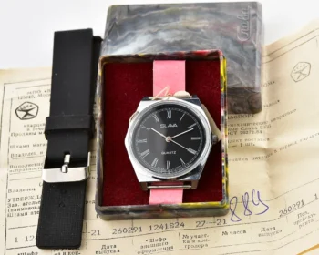 TIME CAPSULE: Soviet Slava with quartz movement – New Old Stock (NOS)!