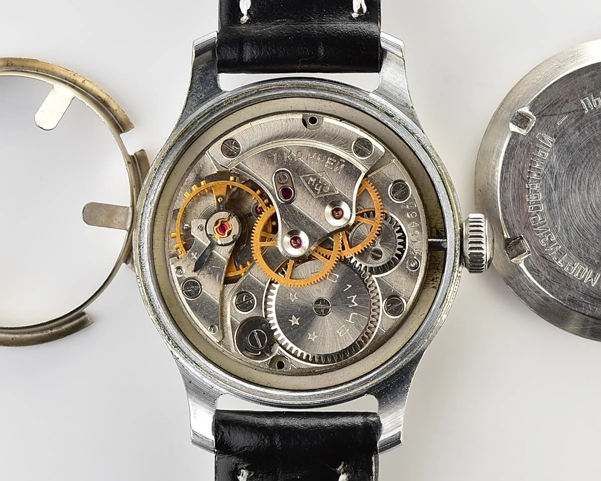 Excellent vintage Soviet Sportivnie mechanical watch