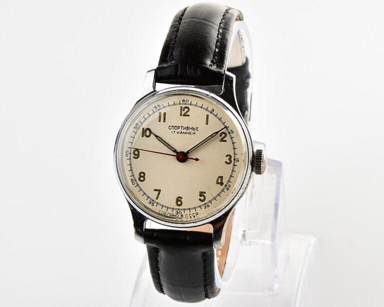 Excellent vintage soviet SPORTIVNIE mechanical watch