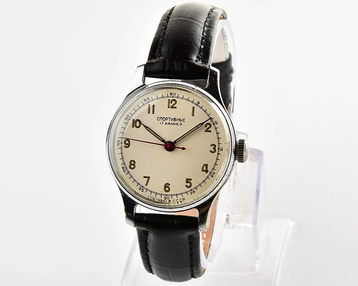 Excellent vintage Soviet Sportivnie mechanical watch
