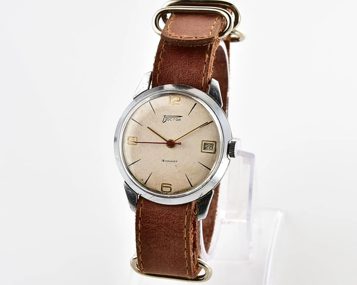 Vintage Wostok (Vostok) - ultra-thin Soviet mechanical wristwatch