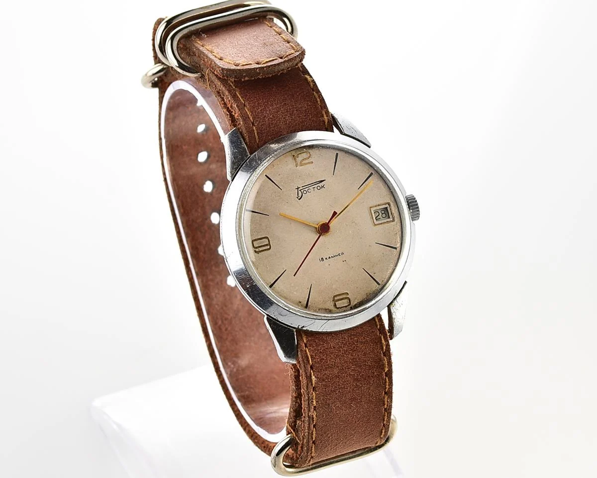 Vintage Wostok (Vostok) - ultra-thin Soviet mechanical wristwatch