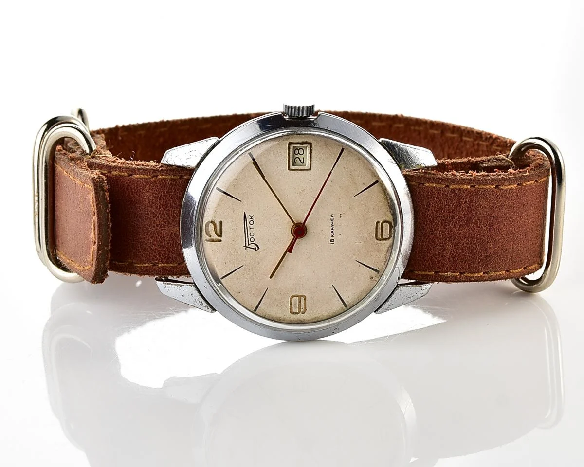 Vintage Wostok (Vostok) - ultra-thin Soviet mechanical wristwatch