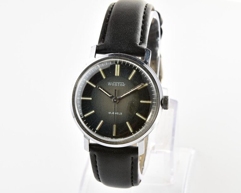 Soviet Wostok (Vostok) mechanical wrist watch – rare duo-tone dial!