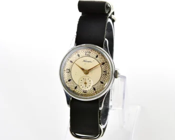 Vintage Soviet Kama mechanical watch, from the 1st quarter of 1958
