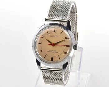 Vintage Soviet Mir mechanical watch