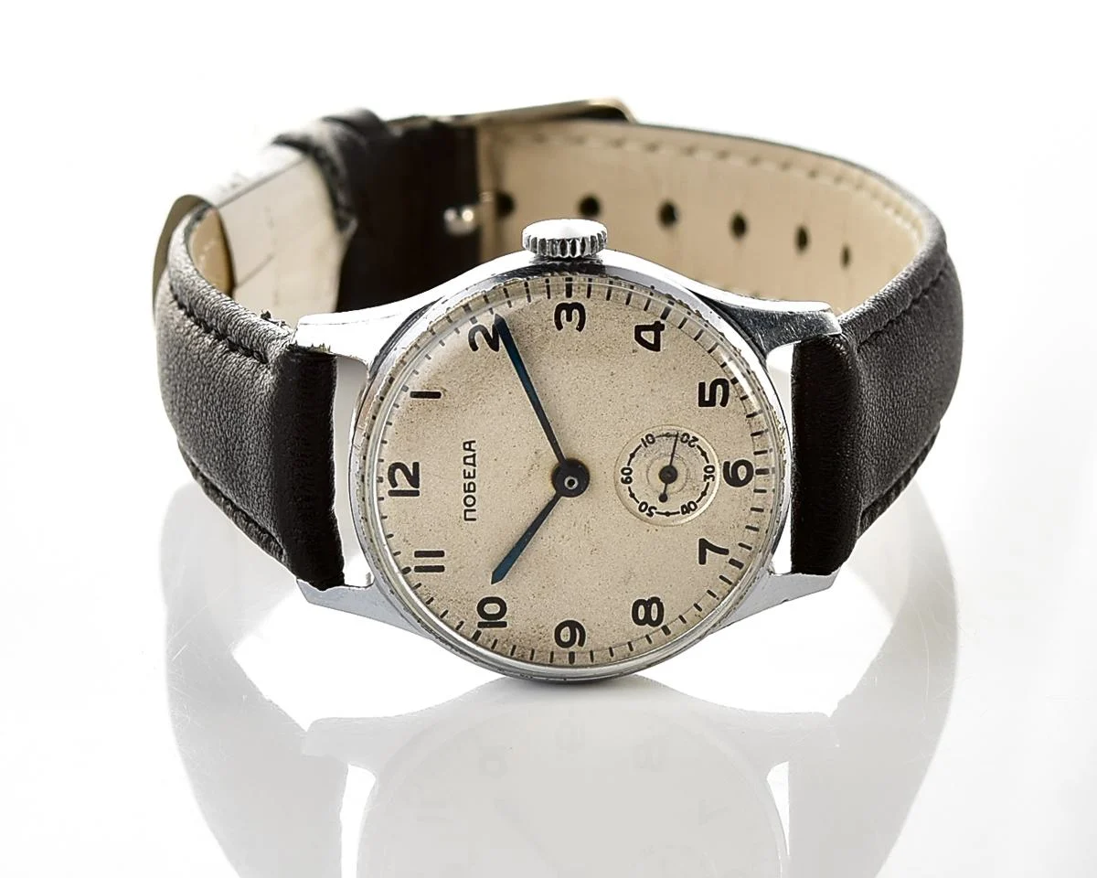 Excellent Soviet mechanical Pobeda watch, ChChZ, the 4th quarter of 1954