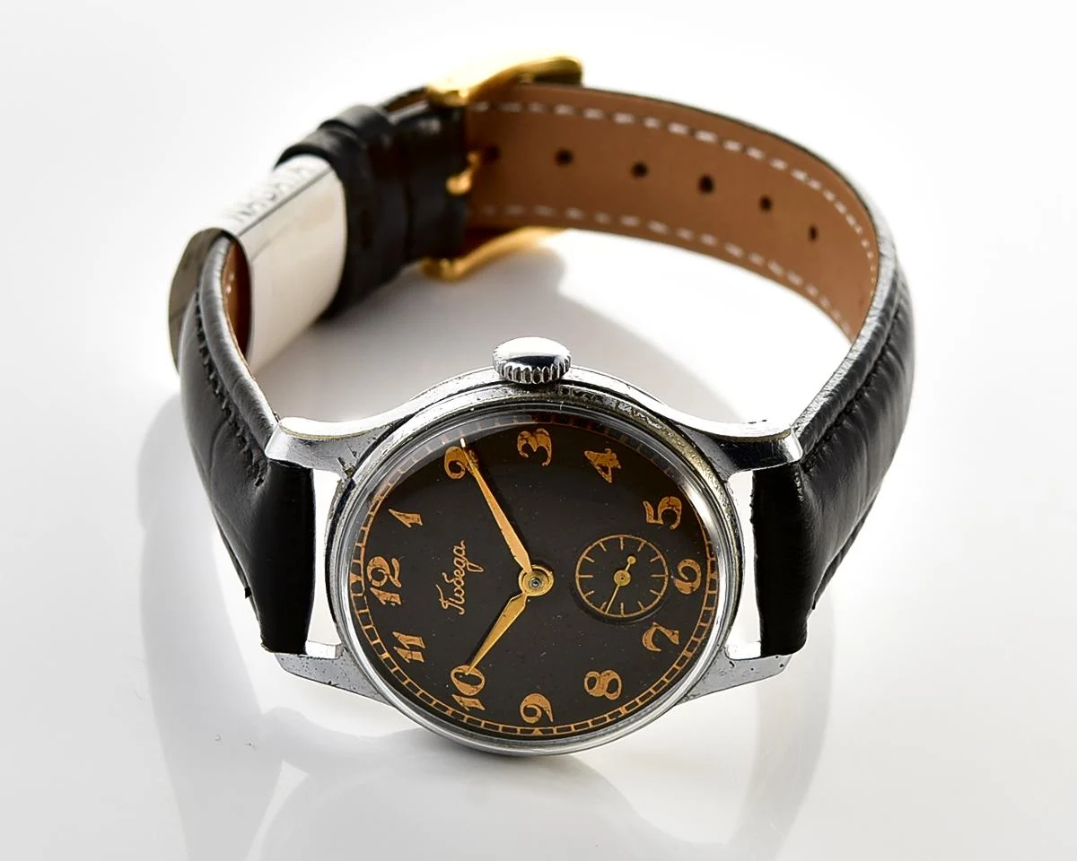 Vintage Soviet mechanical Pobeda wristwatch, PChZ