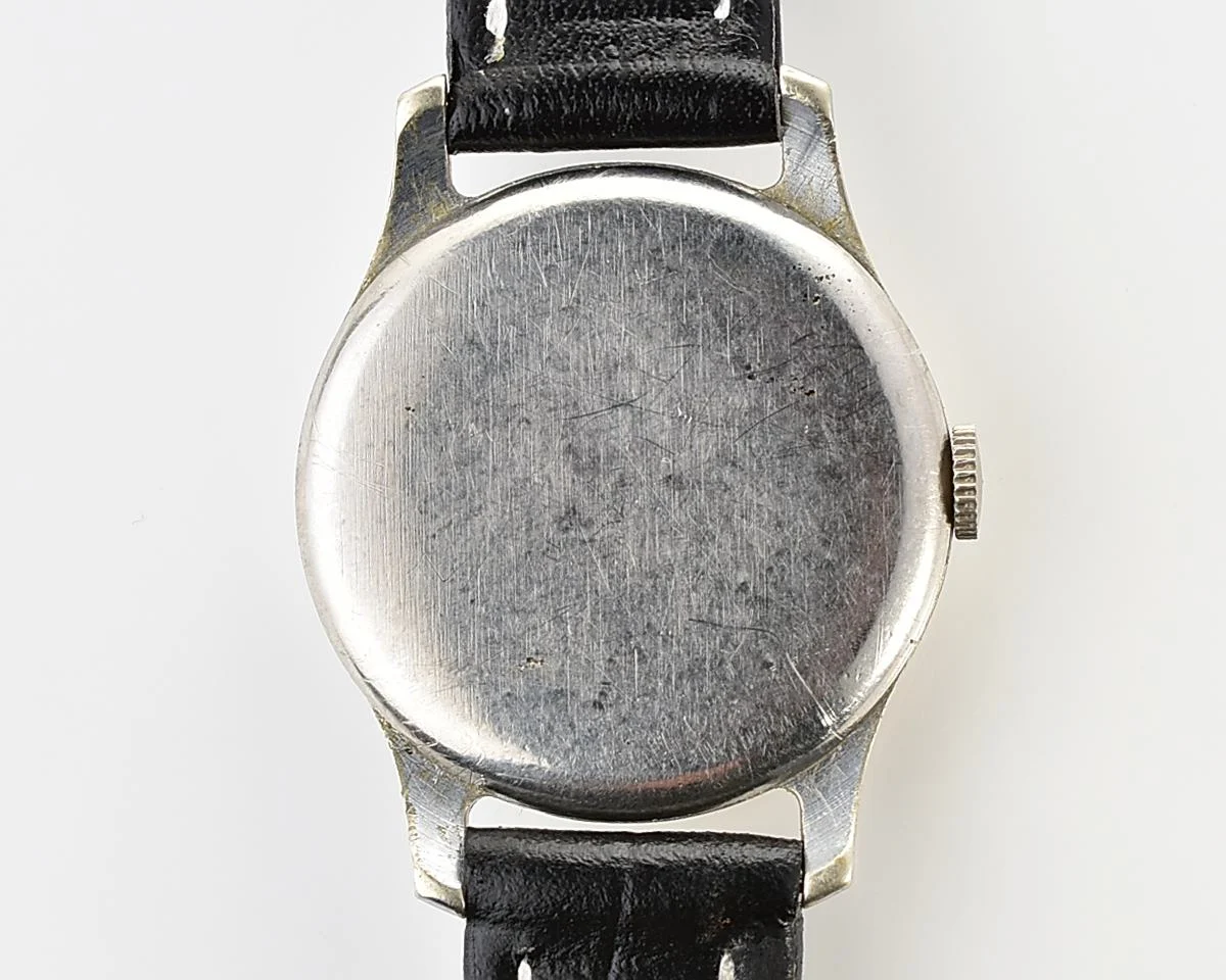 Vintage Soviet mechanical Pobeda watch, 2MChZ from the 3rd quarter of 1954