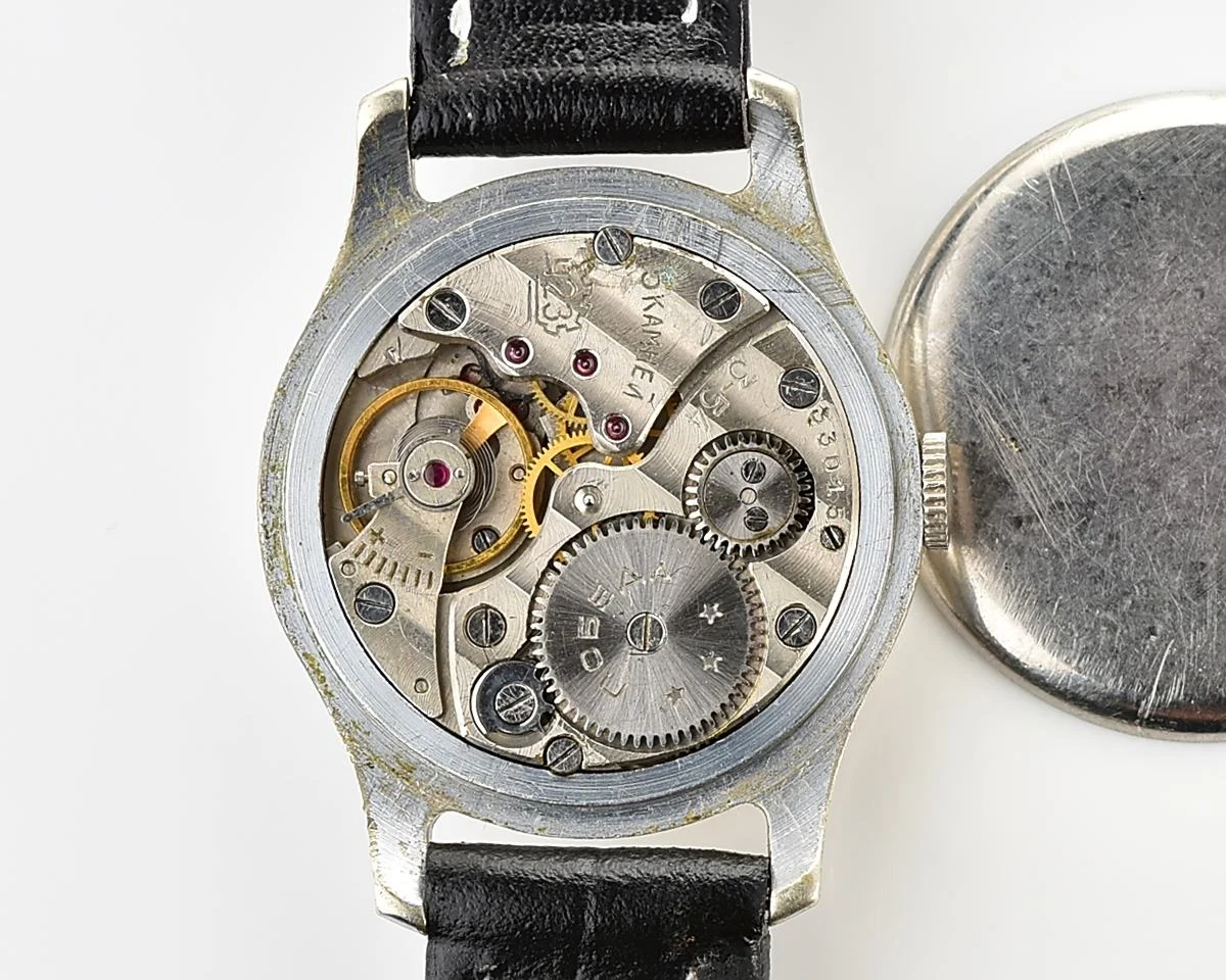 Vintage Soviet mechanical Pobeda watch, 2MChZ from the 3rd quarter of 1954