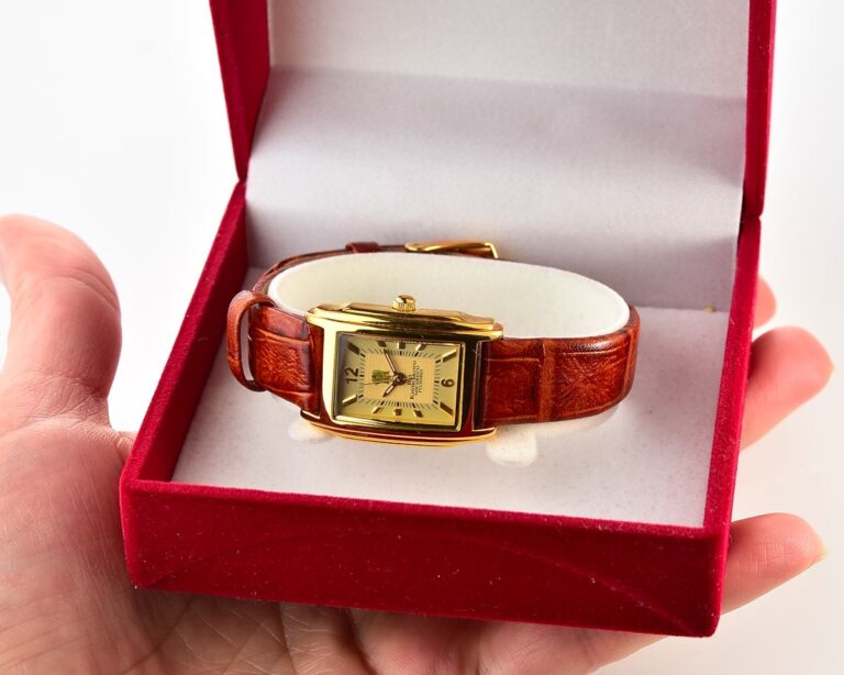 🇺🇦 Ukrainian made Record quartz watch - from the Mayor of Kyiv!