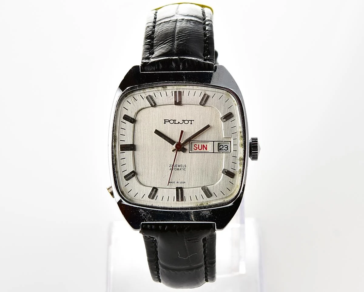 Soviet mechanical Poljot with Automatic self winding movement