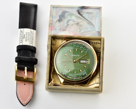 TIME CAPSULE: Vintage soviet Raketa perpetual calendar watch - New Old Stock(NOS)!
