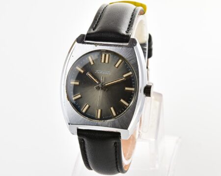 Soviet RAKETA vintage mechanical watch