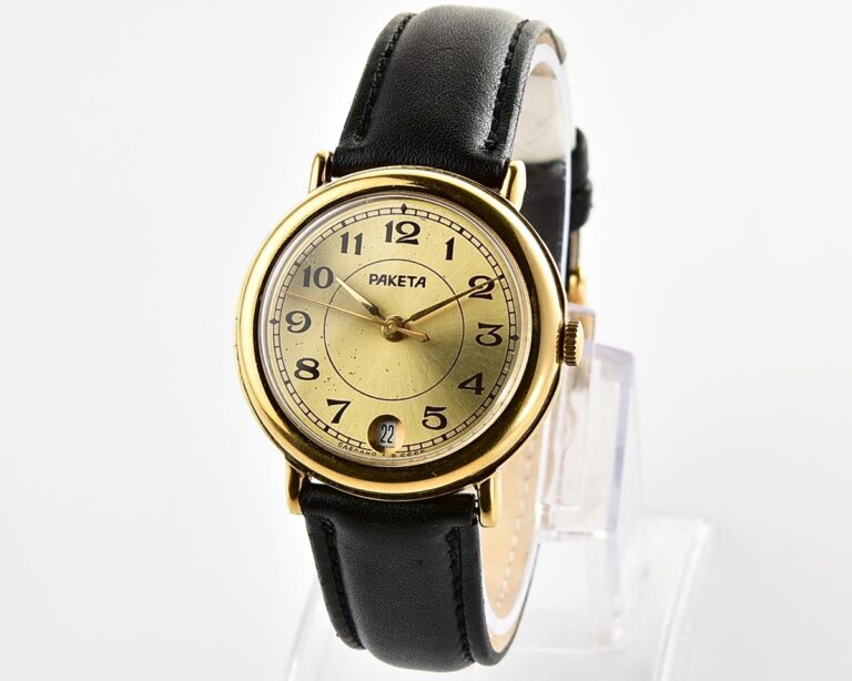 Excellent soviet Raketa mechanical watch