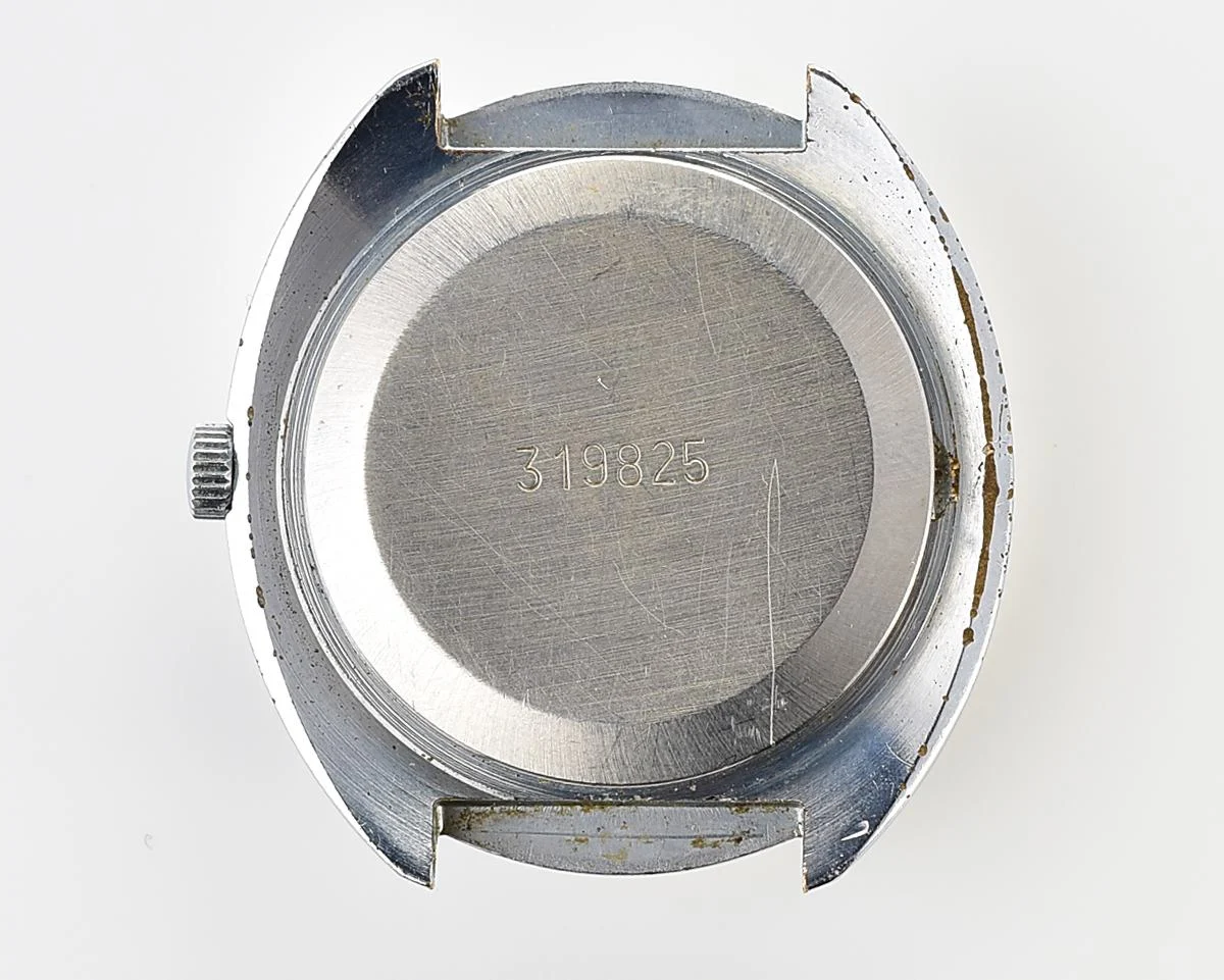 Large vintage Raketa mechanical watch